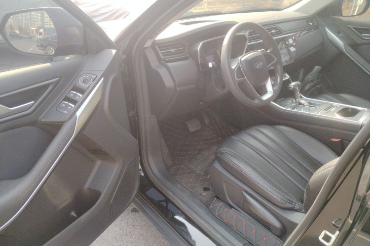 福特 领界 2019款 EcoBoost 145 CVT精领型 国VI中控内饰7003