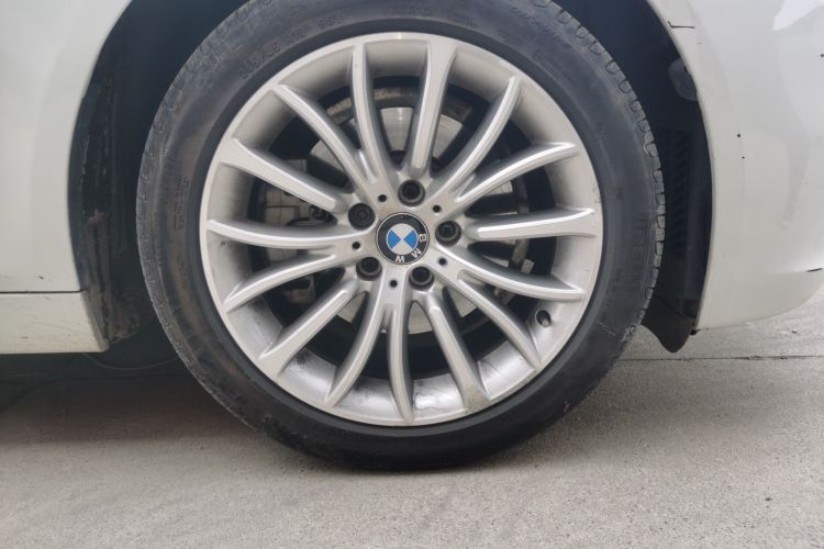 宝马5系 2014款 525Li 豪华设计套装车身外观6007