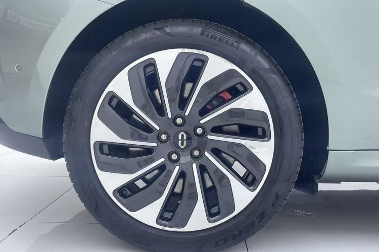 鸿蒙智行 问界M5 2022款 增程后驱标准版车身外观6008