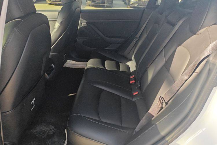 特斯拉 Model 3 2019款 标准续航后驱升级版中控内饰21