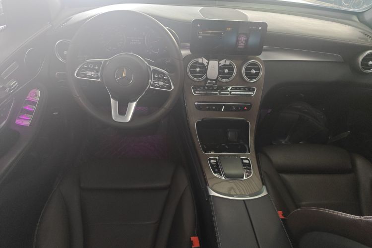 奔驰GLC 2020款 改款 GLC 300 L 4MATIC 动感型中控内饰7002