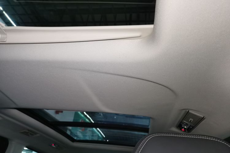 上汽大通MAXUS 大通G20 2021款 PLUS 2.0T 汽油自动尊雅版局部细节22