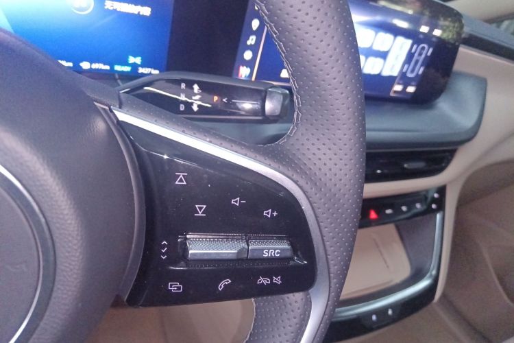 别克GL8新能源 2025款 陆尚 尊享版 7座中控内饰18