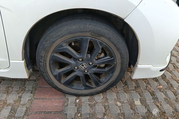 本田 飞度 2018款 1.5L CVT潮跑版车身外观10