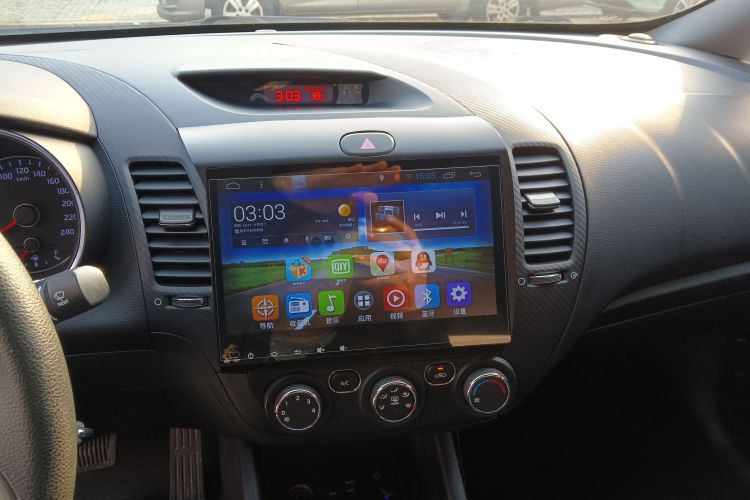 起亚K3 2015款 1.6L 自动GL局部细节16