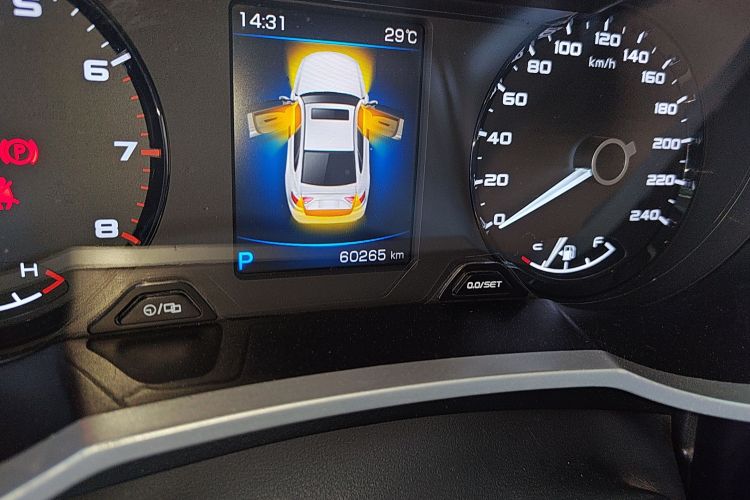 吉利汽车 帝豪GL 2019款 1.4T CVT精英智享型中控内饰15