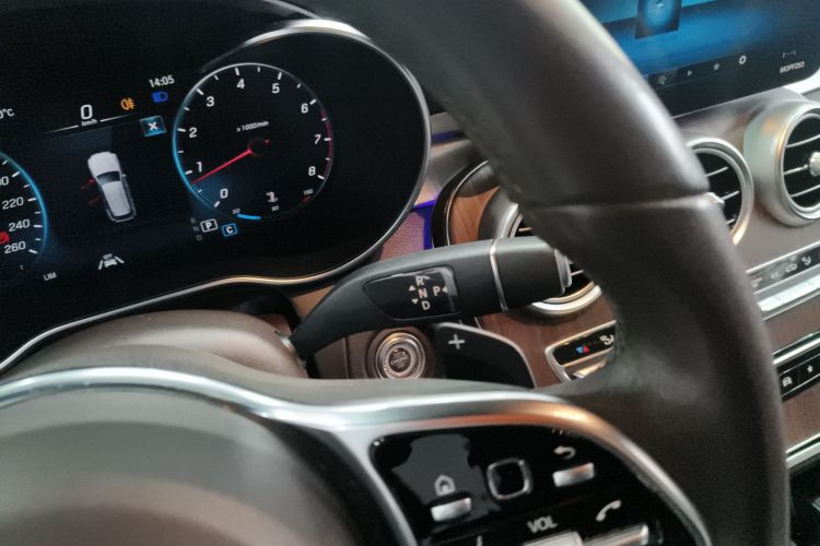 奔驰GLC 2020款 GLC 300 L 4MATIC 豪华型中控内饰18