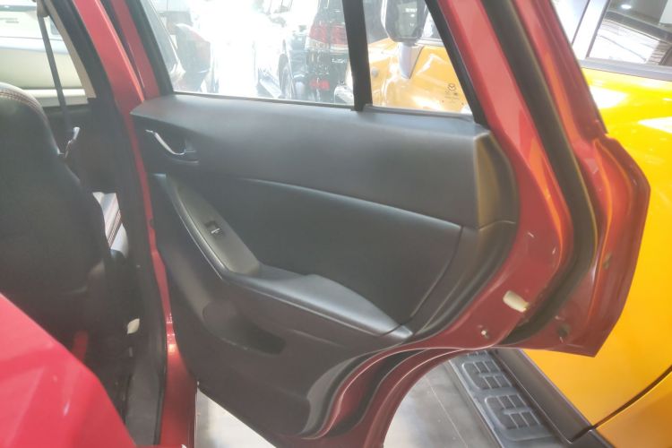 马自达CX-5 2015款 2.0L 自动两驱都市型中控内饰7006