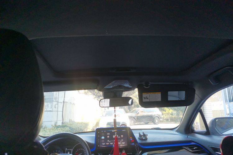 丰田 奕泽IZOA 2018款 2.0L 奕驰版 国VI中控内饰22