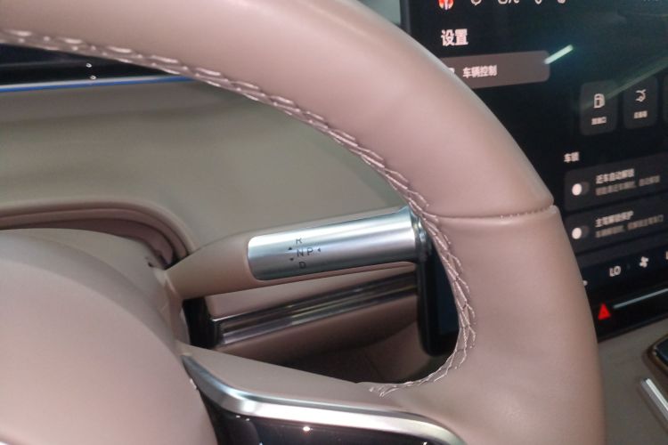 鸿蒙智行 智界R7 2025款 增程 251km Max局部细节18