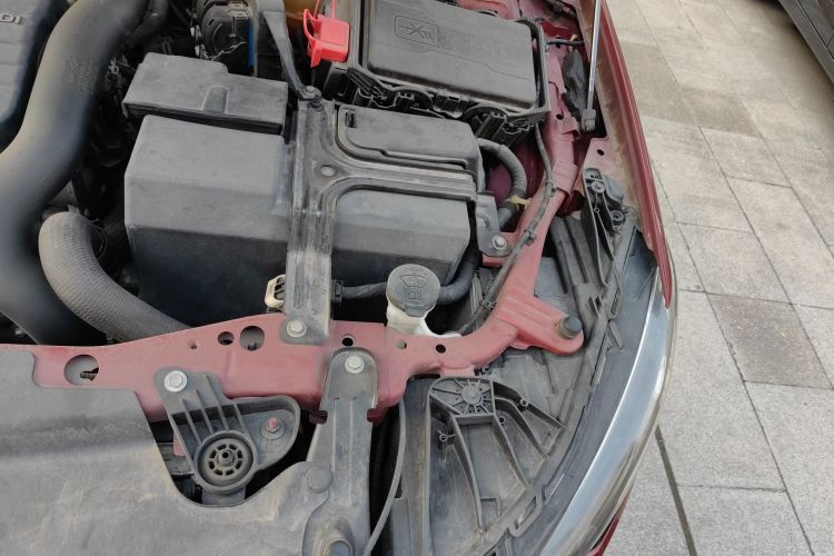 别克 君威 2017款 20T 豪华型局部细节9007