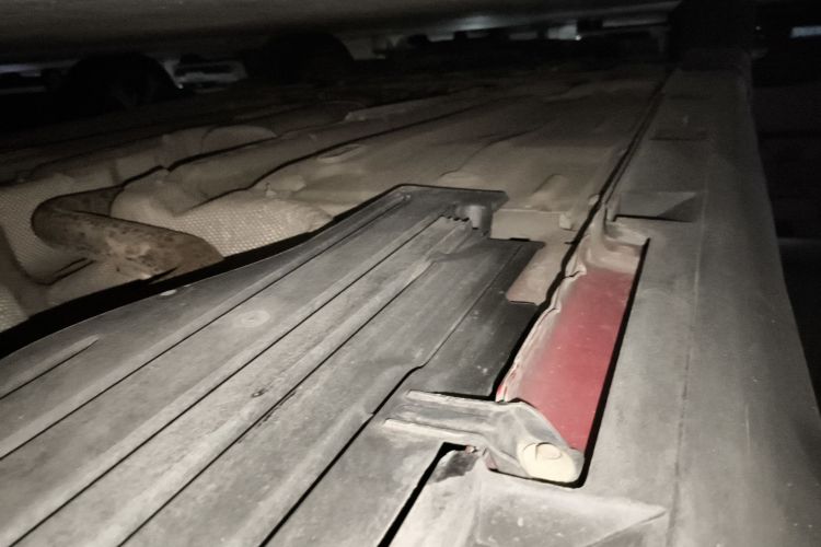 福特 福克斯 2012款 两厢 1.6L 手动风尚型局部细节9003