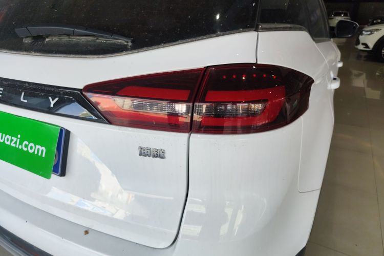 吉利汽车 博越 2022款 1.8TD DCT智雅型车身外观9