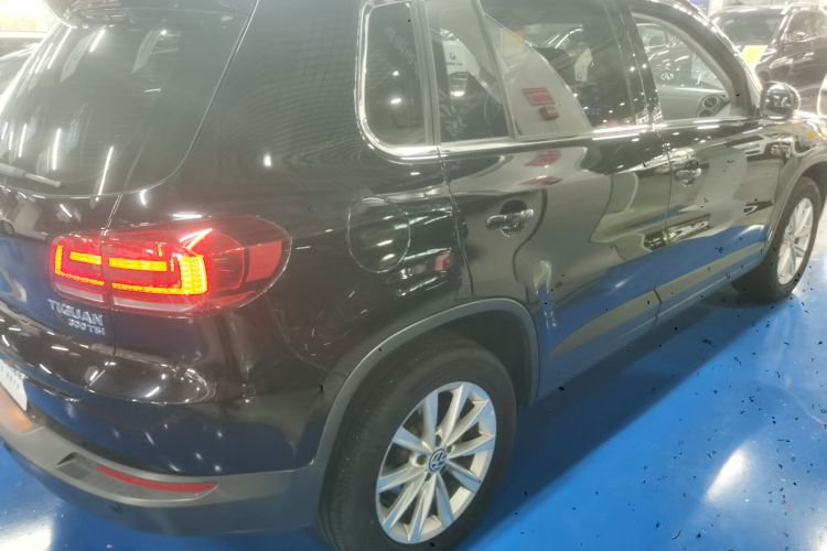 大众 途观 2017款 300TSI 自动两驱丝绸之路风尚版车身外观6005