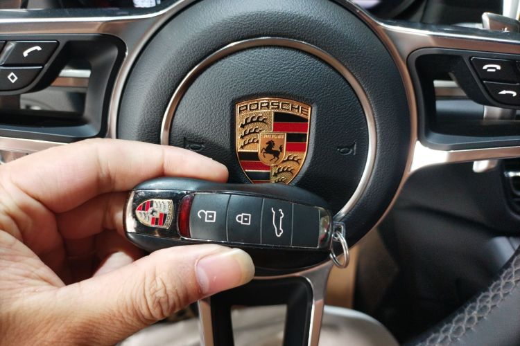 保时捷 2018款 Macan 2.0T中控内饰11