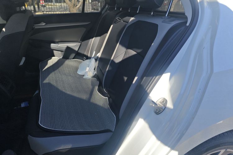 大众 高尔夫 2021款 280TSI DSG Pro中控内饰21