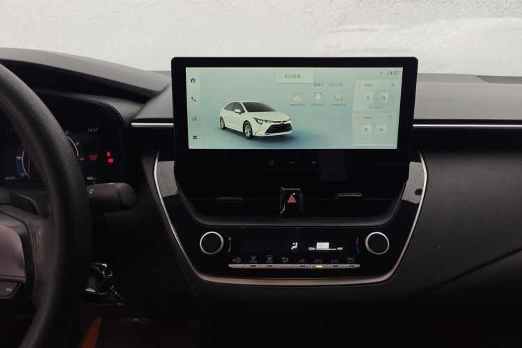 丰田 雷凌 2023款 TNGA 1.5L CVT进取版中控内饰16