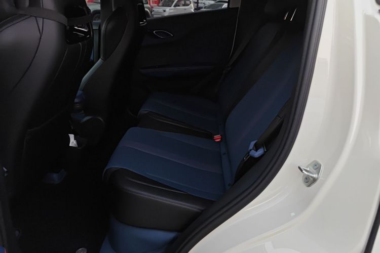 比亚迪 海鸥 2024款 荣耀版 305km 活力版中控内饰21