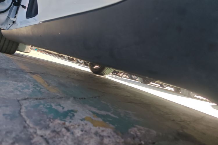 特斯拉 Model Y 2023款 后轮驱动版局部细节9002