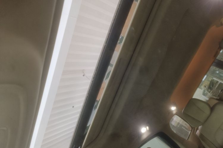 别克GL8 2023款 ES陆尊 尊享型中控内饰22