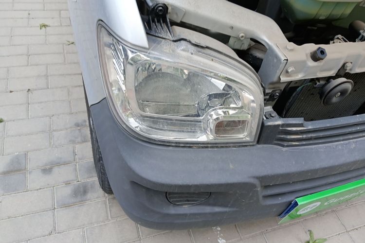 五菱汽车 五菱之光 2020款 1.2L 实用型 国VI LSI车身外观6006