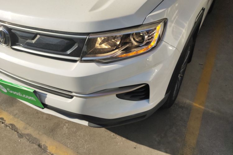 长安CS35PLUS 2019款 1.6L 手动畅联版局部细节36