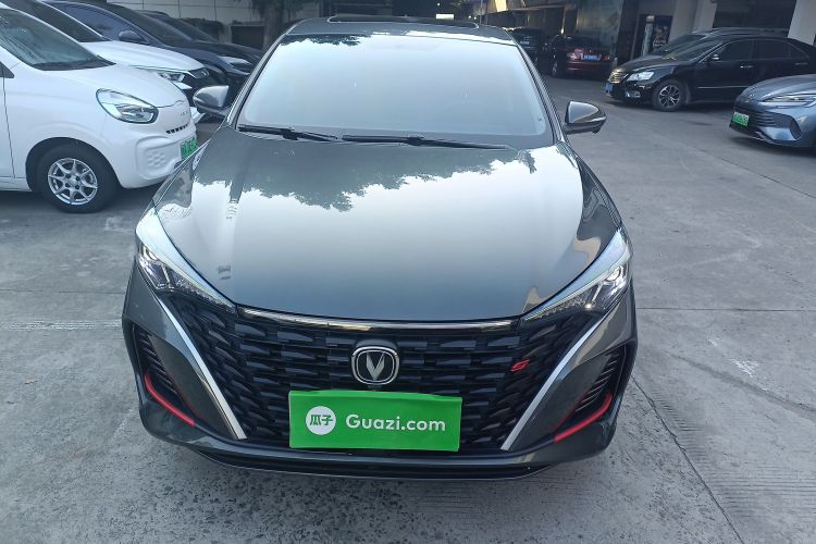 长安 逸动 2022款 PLUS 蓝鲸NE 1.4T GDI DCT旗舰版车身外观6001