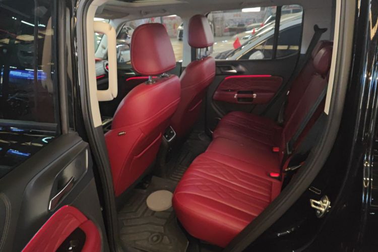 坦克300 2024款 2.0T 挑战者中控内饰21