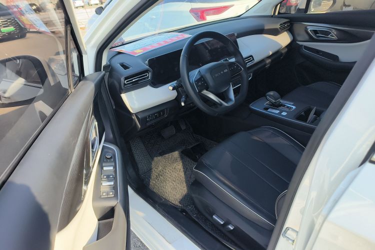 北京汽车 北京EU5 PLUS 2023款 R500 优享版中控内饰20