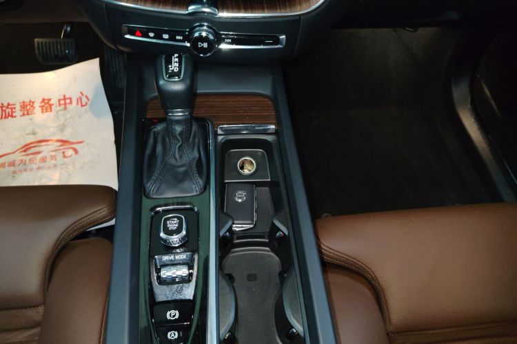 沃尔沃XC60 2021款 T5 四驱智远豪华版局部细节18