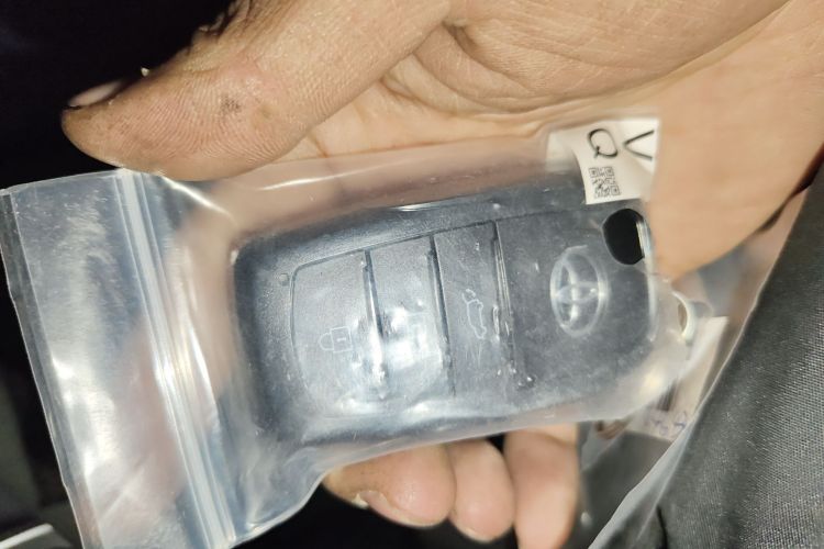 丰田 RAV4荣放 2024款 2.0L CVT两驱风尚Plus版中控内饰11