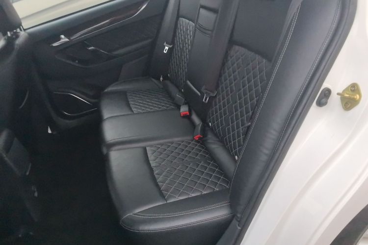 众泰Z500 2015款 1.5T 手动尊贵型中控内饰21