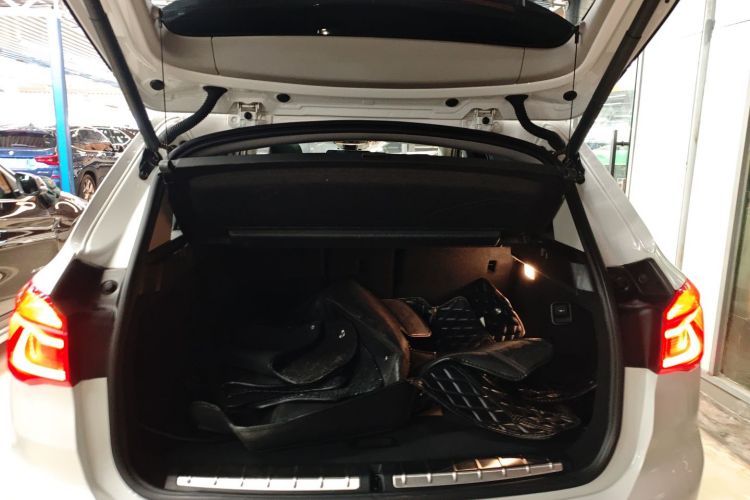 宝马X1 2016款 xDrive20Li 豪华型局部细节23