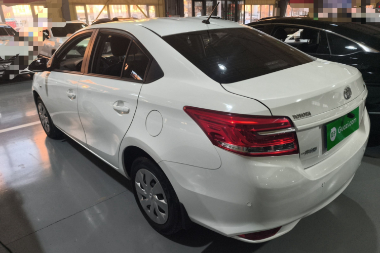 丰田 威驰 2017款 1.5L CVT创行版车身外观4