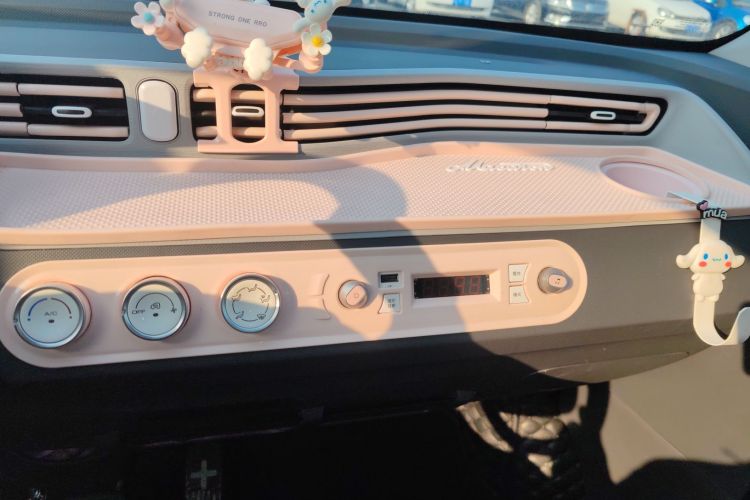 五菱汽车 宏光MINIEV 2022款 马卡龙臻享款 磷酸铁锂中控内饰16