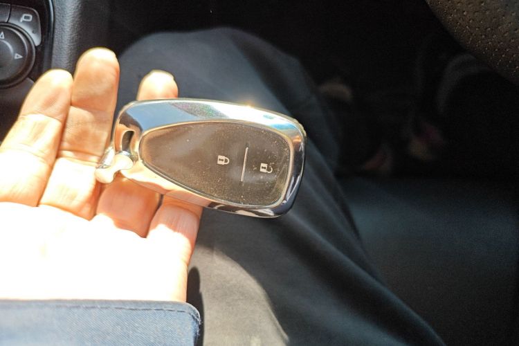 雪佛兰 沃兰多 2018款 Redline 530T 自动耀享版（5+2款） 国V中控内饰11