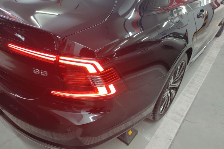 沃尔沃S90 2024款 B5 智远豪华版车身外观6006