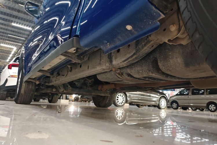 长城 炮 2020款 2.0T商用版自动柴油两驱精英型长箱GW4D20M局部细节9002