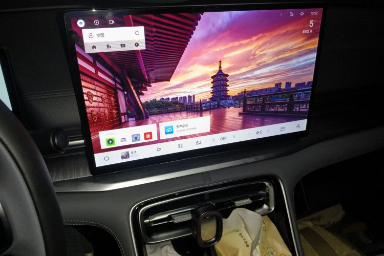 吉利银河 银河A7 2025款 EM-i 70km 豪享版中控内饰16