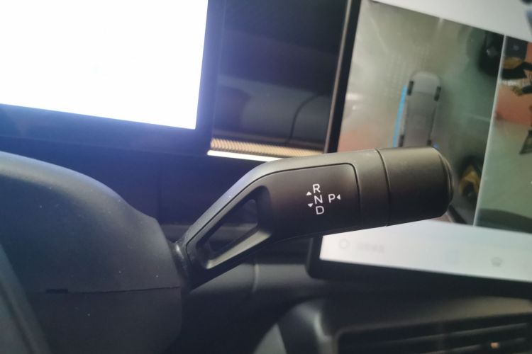 领克07 2024款 EM-P 126长续航 Ultra中控内饰18