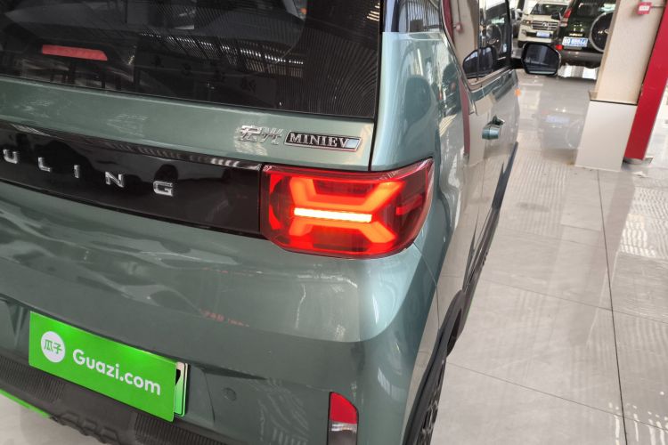 五菱汽车 宏光MINIEV 2022款 GAMEBOY 300km 玩咖款 磷酸铁锂车身外观9