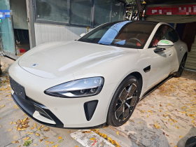 小米汽车 小米SU7 2024款 后驱长续航智驾版