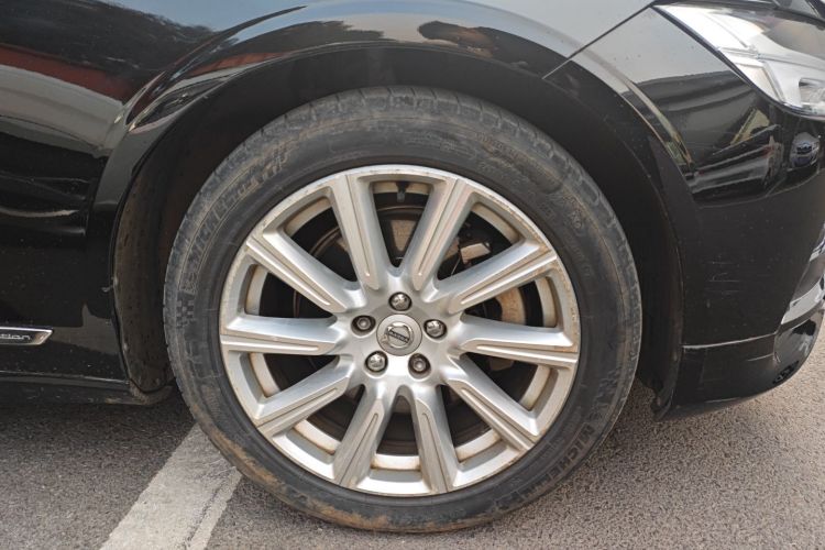 沃尔沃S90 2019款 T5 智远版车身外观6007