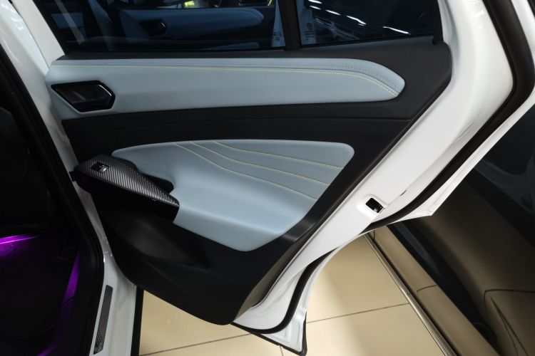 大众 ID.4 X 2023款 升级款 纯净长续航版中控内饰7006