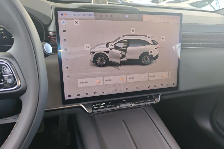 极氪7X 2025款 75kWh 后驱智驾版中控内饰16