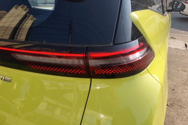 比亚迪 海鸥 2024款 荣耀版 305km 活力版车身外观9