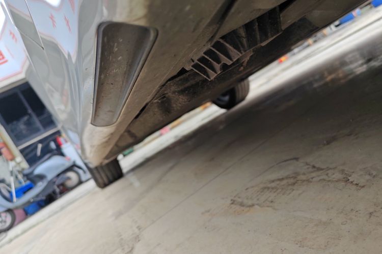 宝马5系 2023款 530Li 领先型 M运动套装局部细节9001