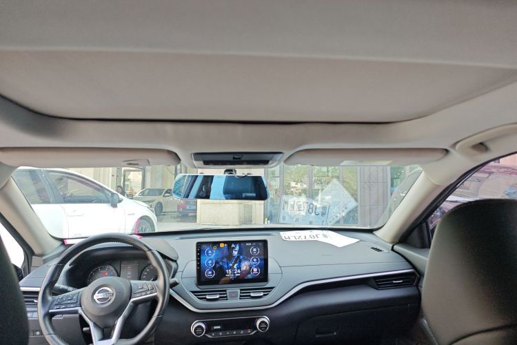 日产 天籁 2019款 2.0L XL 舒适版中控内饰22
