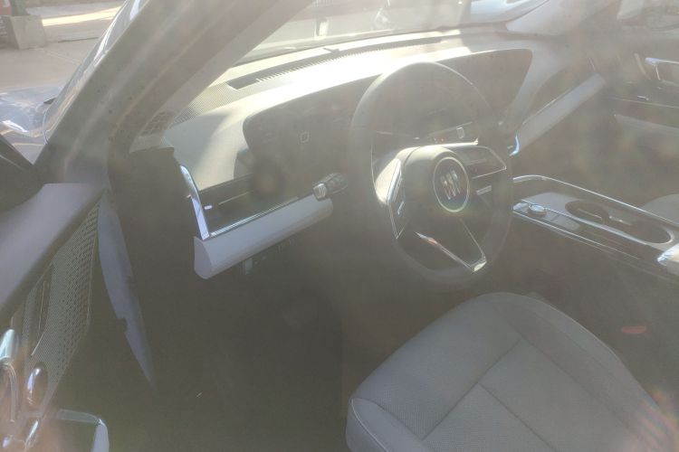 别克E5 2023款 臻享标准续航版中控内饰20