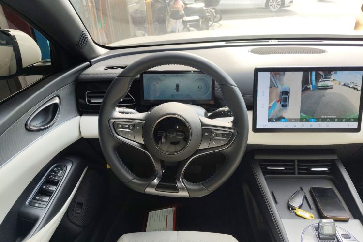 比亚迪 海豹06新能源 2024款 DM-i 80KM尊贵型中控内饰13